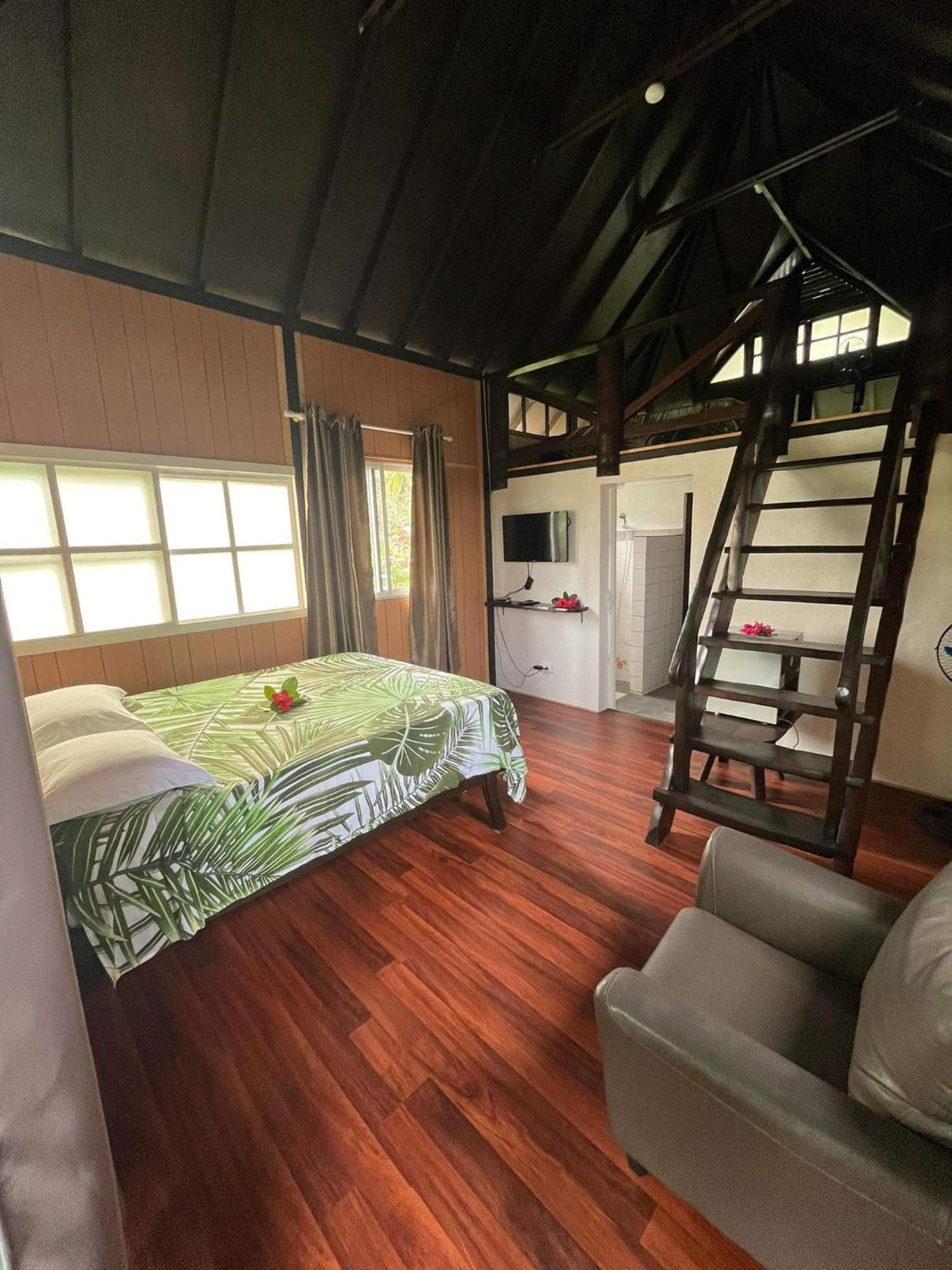 Pension Hibiscus Taha'A Vaitoare  Luaran gambar